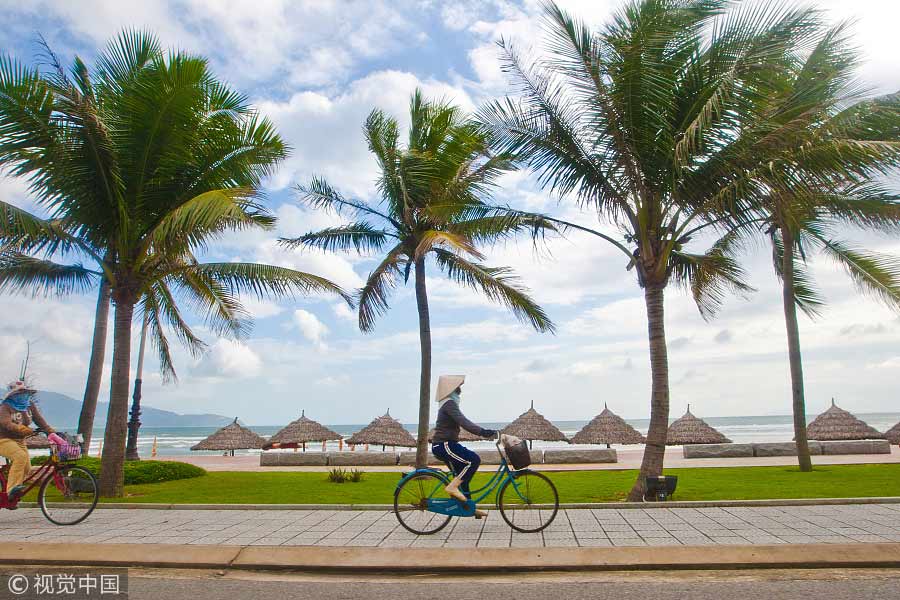 Glimpses of colorful, traditional Vietnam