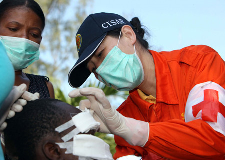 Chinese rescue team revs ups aid in Haiti