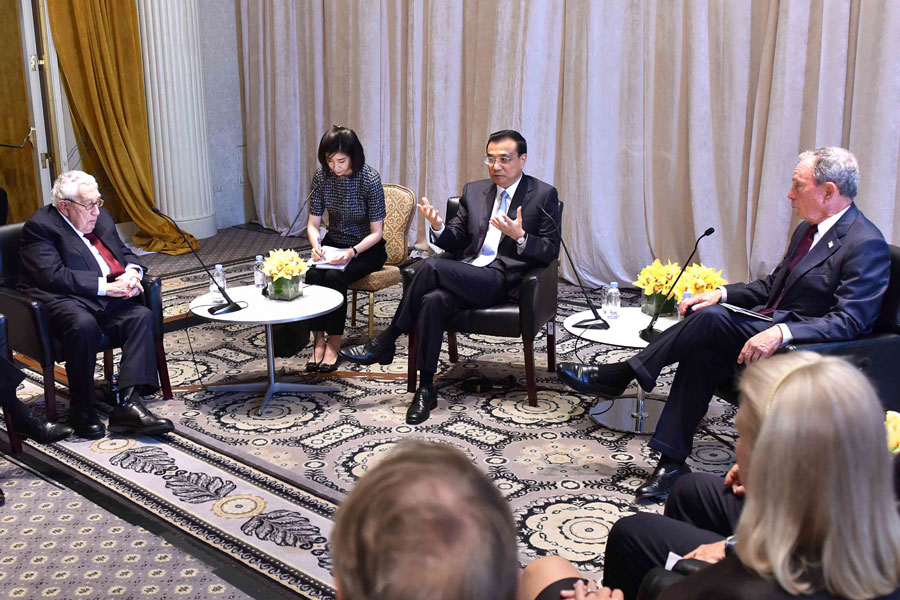 Chinese premier meets US bigwigs on bilateral ties, common concerns