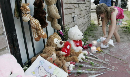 Crowds gather in front of Jackson's childhood home