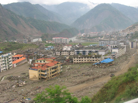 震撼！地震一周年前夕访问北川老县城（组图）