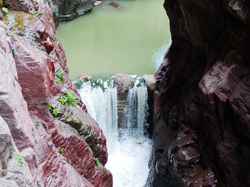 云台山山水冠绝天下[组图]