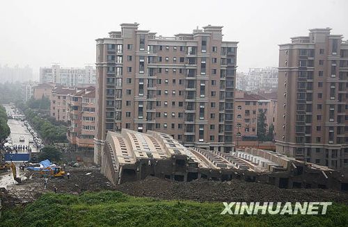 上海楼房倒塌事故9名负责人被控制