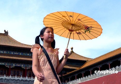 北京今年超35℃高温日达11天 史上第二（组图）