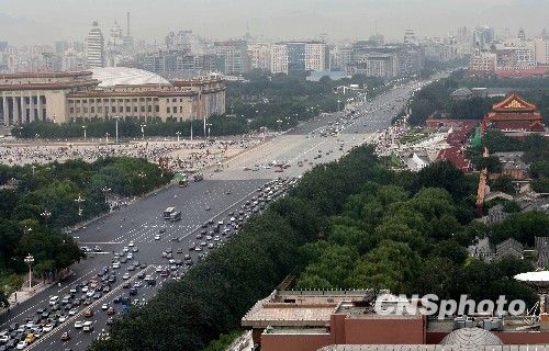 长安街十年来大修竣工 准备迎接国庆检验