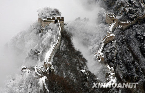 北京初雪长城美